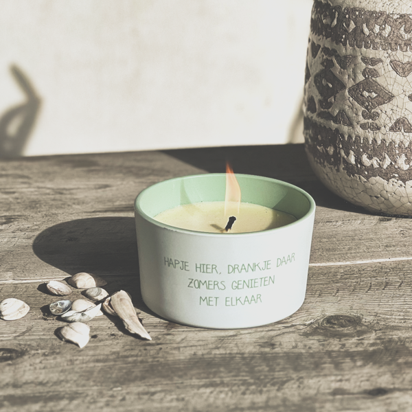 Citronella buitenkaars met quote -zomers genieten met elkaar