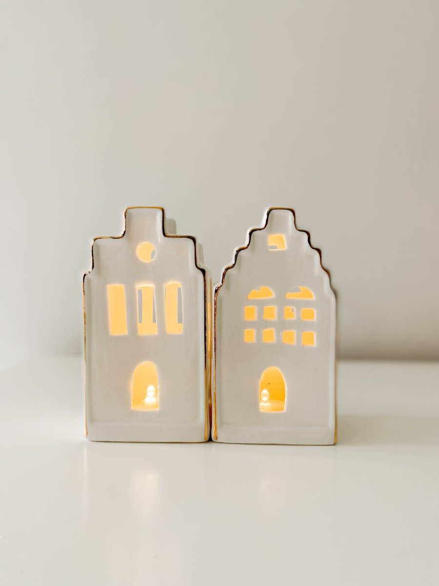 Huisje met Led licht rechthoekige ramen | Wit - Maison Des Bonheurs