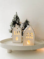 Huisje met Led licht rechthoekige ramen | Wit - Maison Des Bonheurs