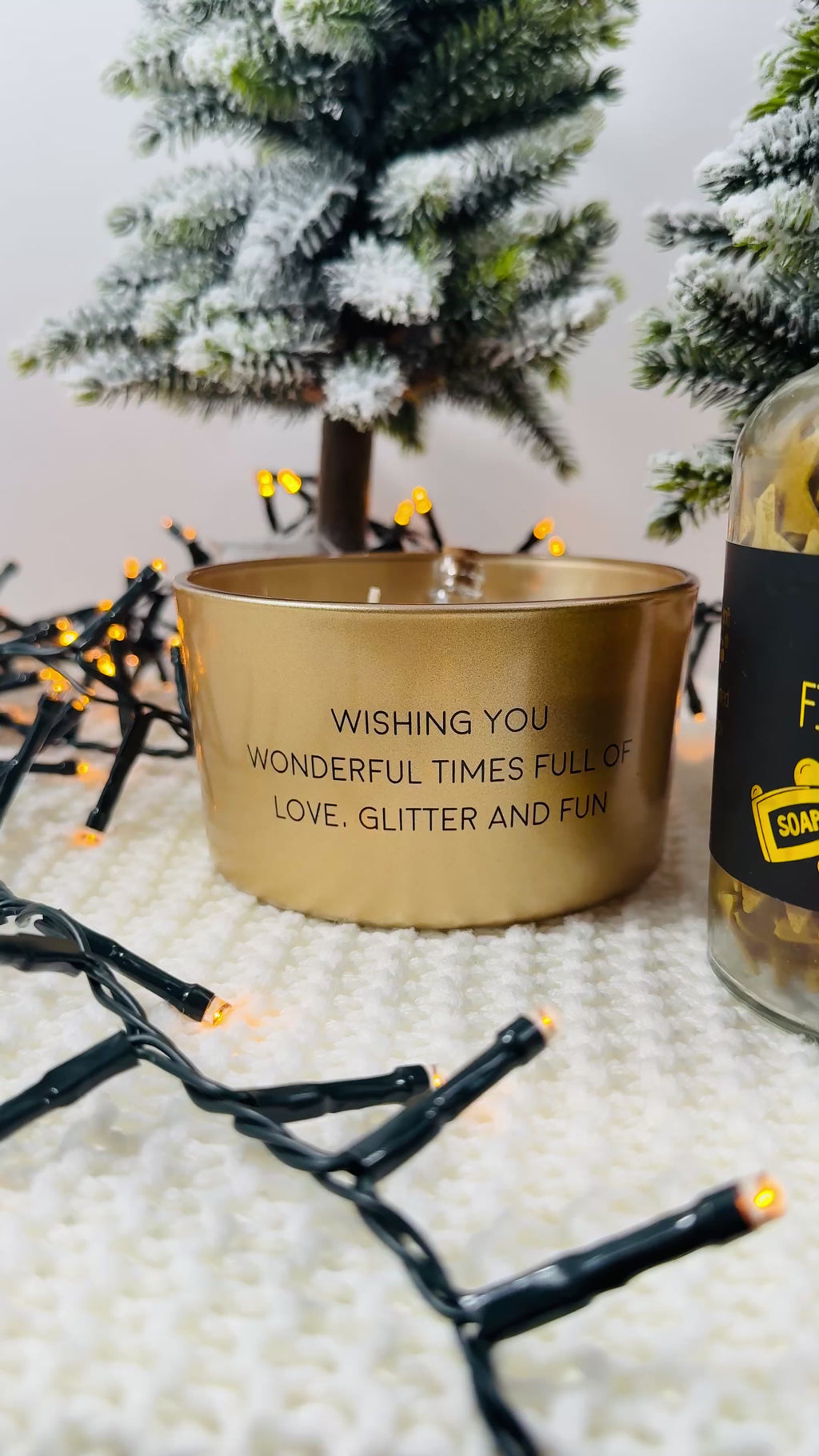 Cadeaubundel 'Wishing you love & handzeep confetti'